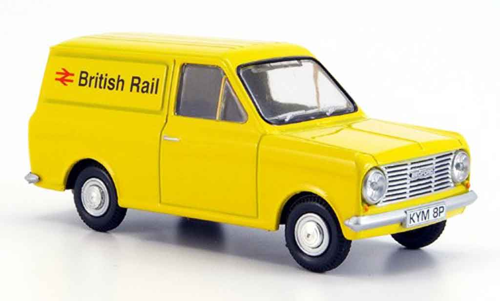 Bedford HA 1/43 Oxford Van geel British Rail modelauto