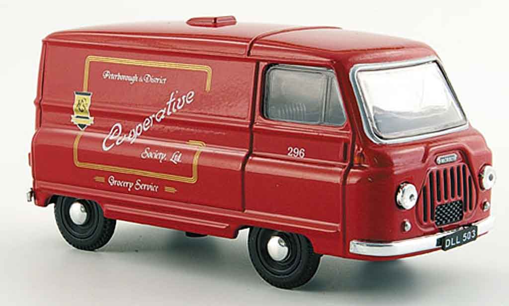 Morris J2 1/43 Oxford Van rood Peterborough Co operative modelauto