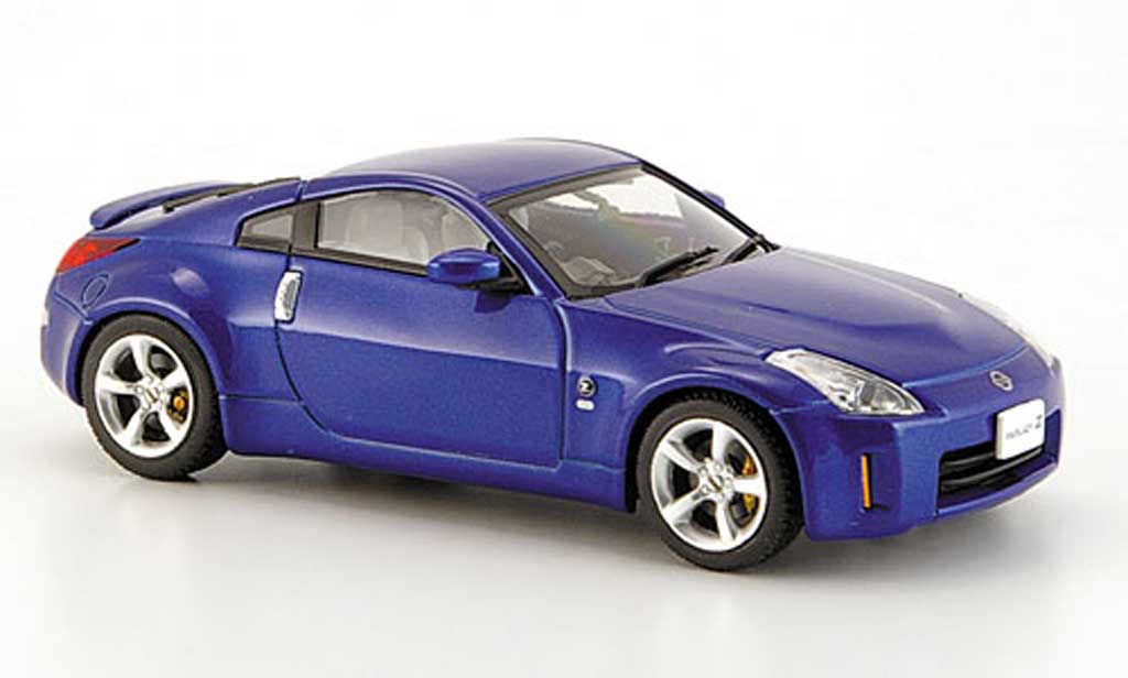 Nissan 350Z 1/43 Ebbro Fairlady blauw Facelift 2007 modelauto