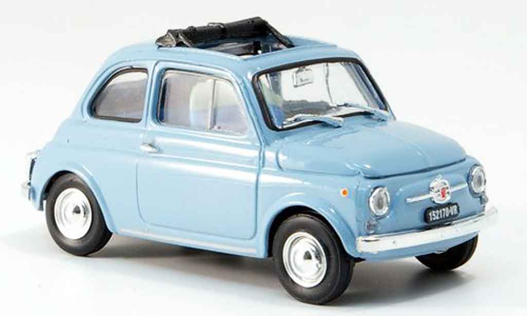 Fiat 500 1/43 Brumm F himmelblauw geoffnetes Faltdach 1965 modelauto