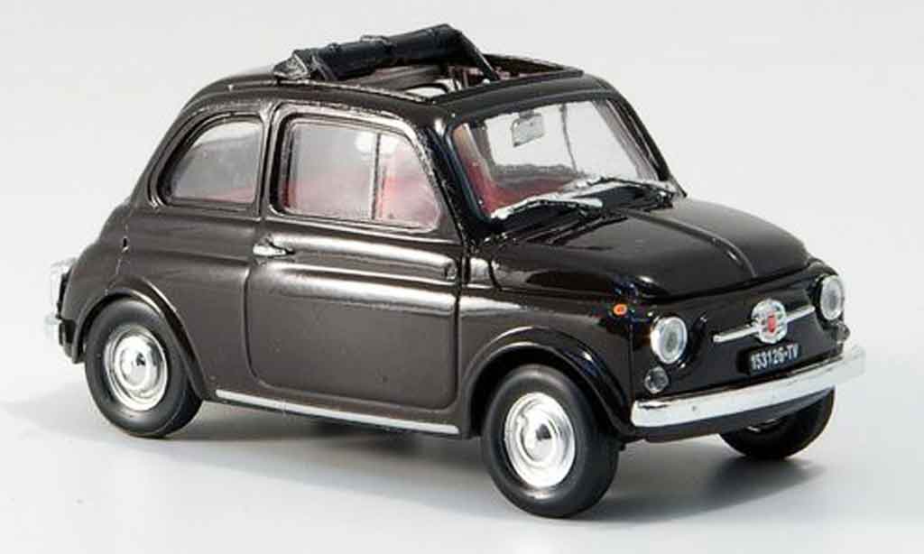Fiat 500 1/43 Brumm F bruin geoffnetes Faltdach 1965 modelauto
