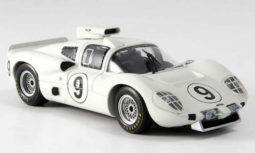 Chaparral 2D 1/43 IXO No.9 Hill Bonnier Le Mans 1966 modelauto