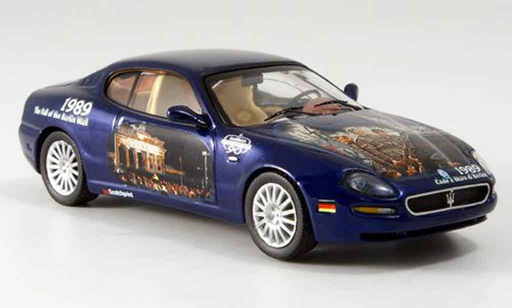 Maserati Cambiocorsa coupe 1/43 IXO coupe blauw 90. geburtstag 2002 modelauto