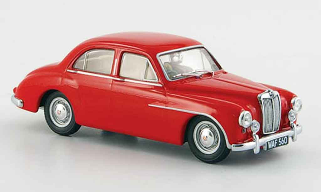 MG ZA 1/43 Oxford Magnette rood modelauto