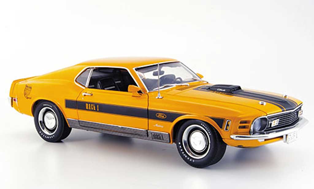 Ford Mustang 1970 1/18 Highway 61 1970 twister special oranje/zwart modelauto