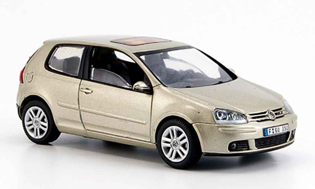 Volkswagen Golf V 1/43 Schuco V champagner modelauto