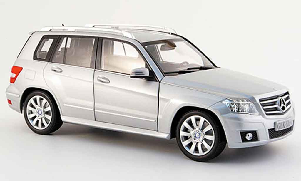 Mercedes Classe GLK 1/18 Minichamps (x 204) grijs sport 2008 modelauto