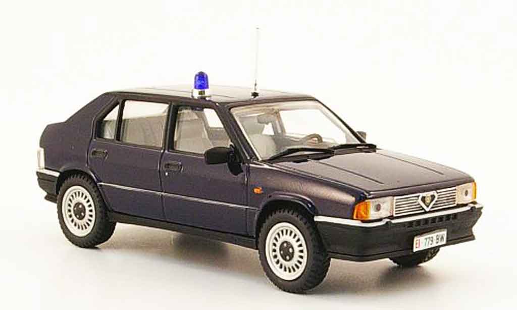 Alfa Romeo 33 1/43 Pego carabinieri modelauto