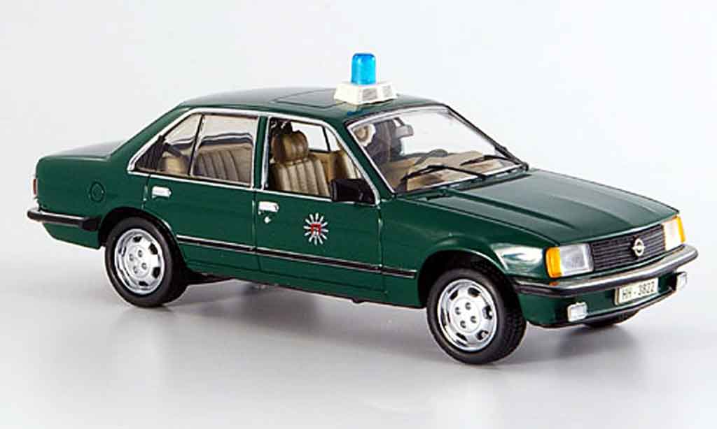 Opel Rekord 1/43 Schuco e politie hamburg modelauto
