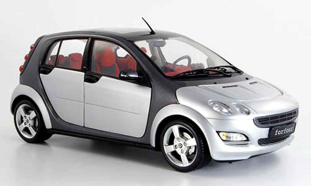Smart ForFour 1/18 Kyosho grijs exklusiv 2004 modelauto