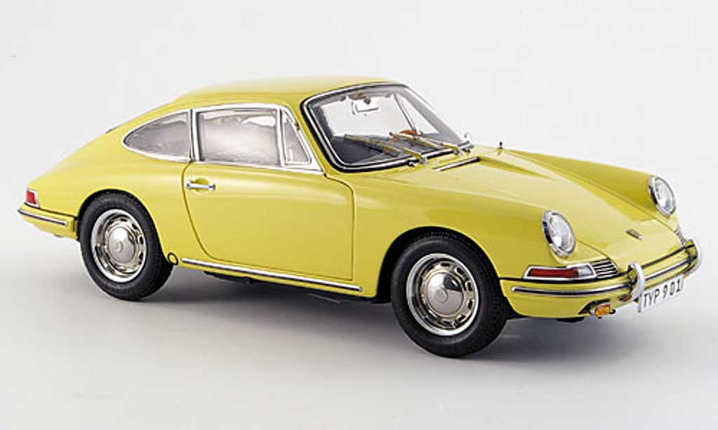 Porsche 901 1964 1/18 CMC 1964 (serie) cremegeel innenausstattung zwart modelauto