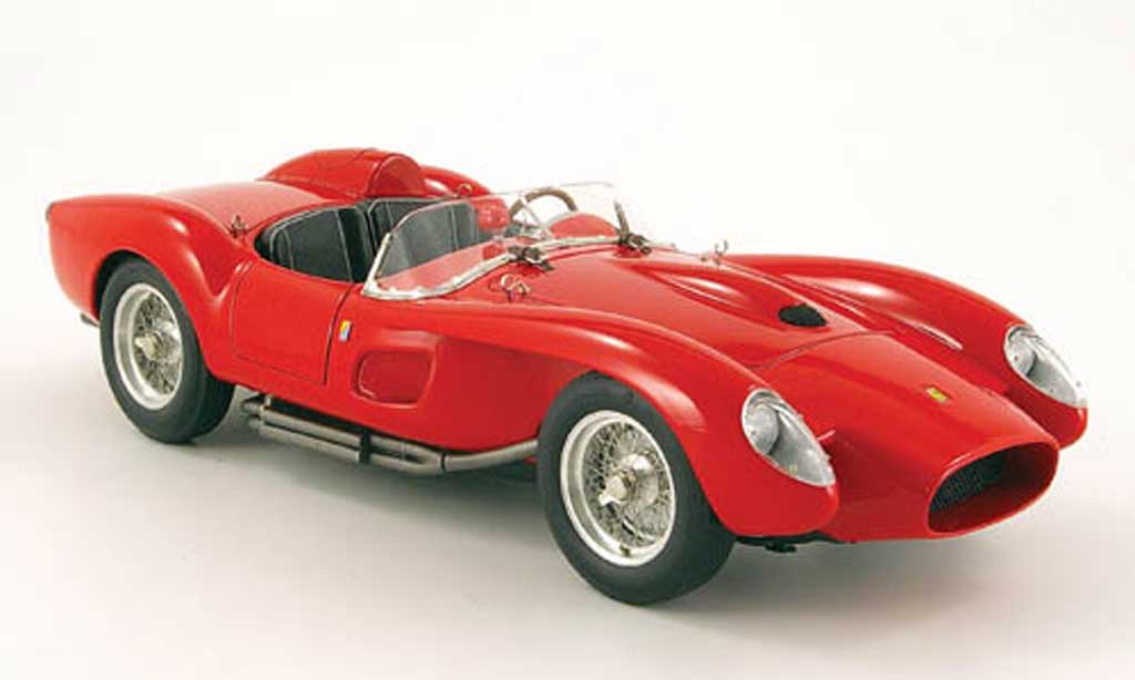 Ferrari 250 TR 1958 1/18 CMC TR 1958 rood modelauto