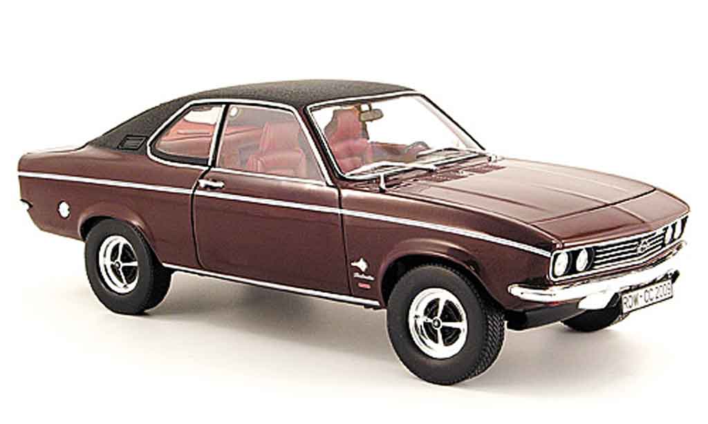 Opel Manta A 1/18 Norev A sedantta rood/zwart modelauto