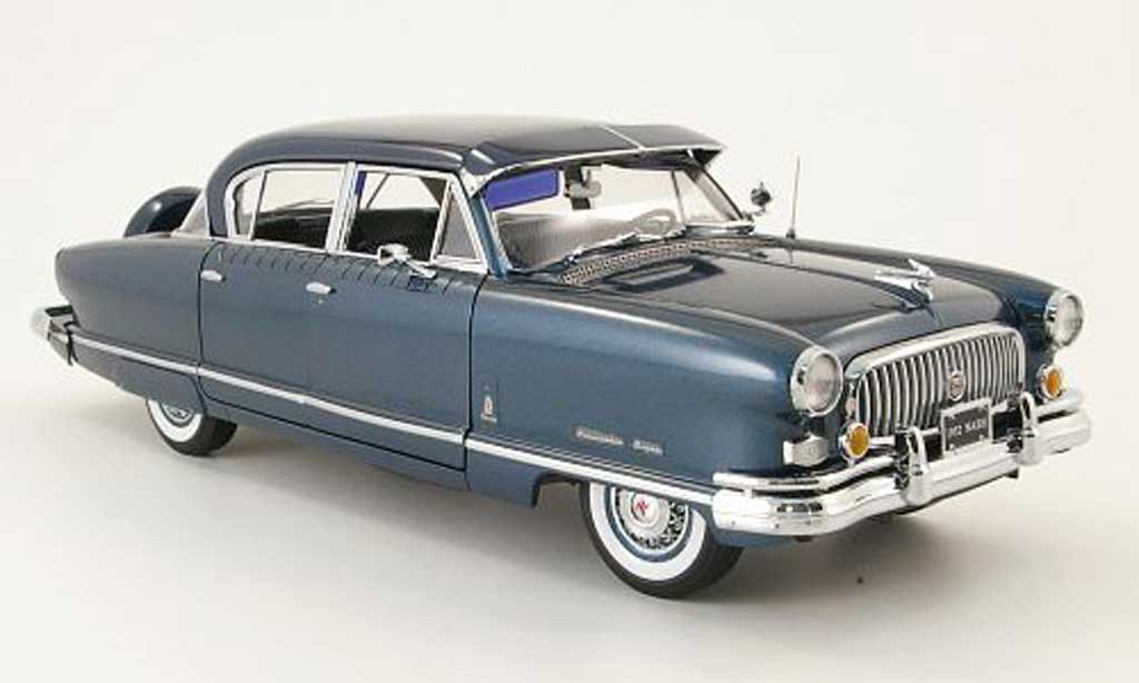 Nash Ambassador 1/18 Sun Star airflyte blauw/blauw 1952 modelauto