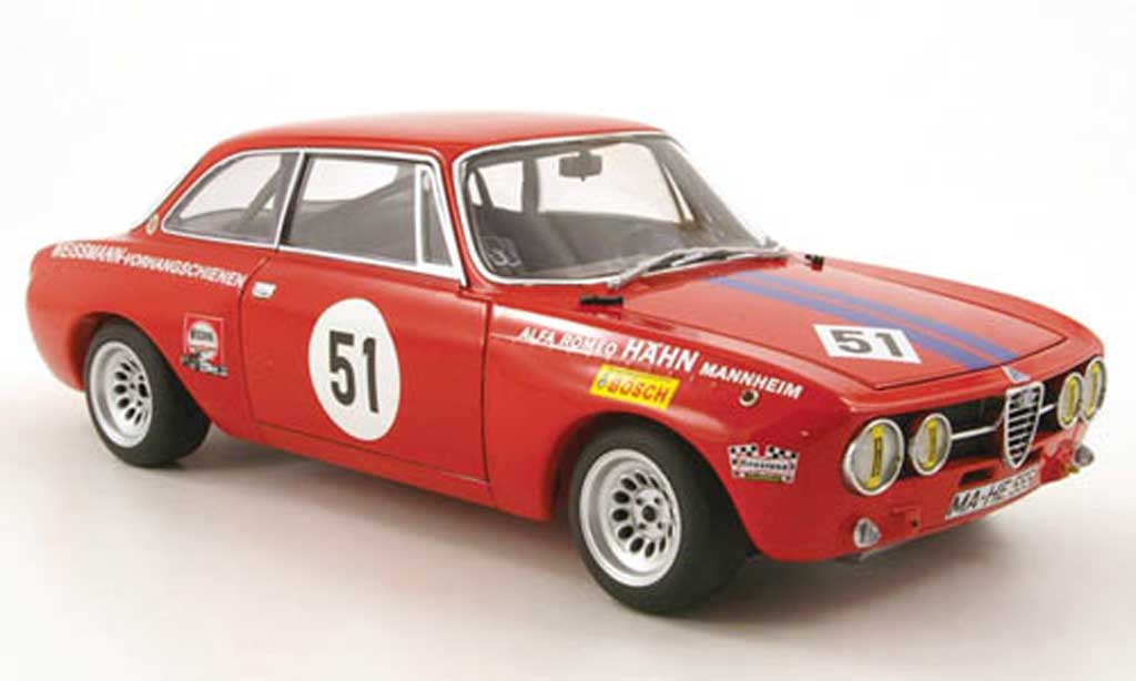 Alfa Romeo Giulia GT Am 1/18 Autoart GT Am no.51 h.ertl drm 1971 modelauto