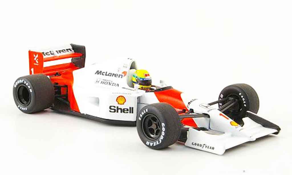 Honda F1 1/43 Minichamps McLaren MP 4 7 No.1 A.Senna Saison 1992 modelauto