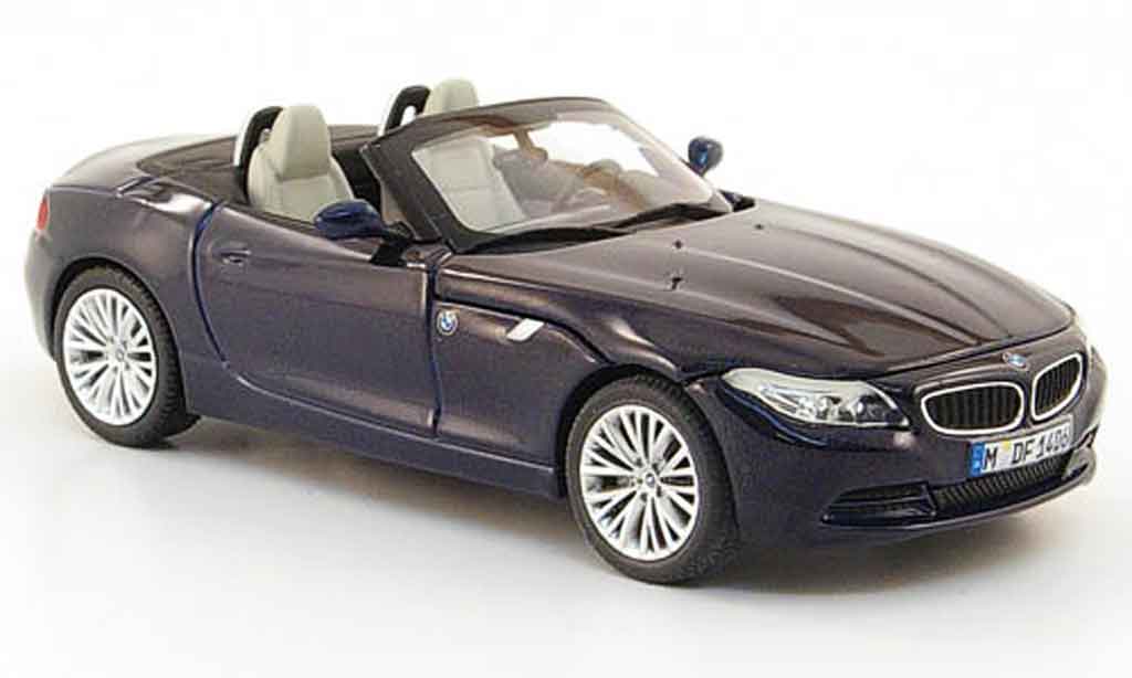 Bmw Z4 E89 1/43 Minichamps E89 blauw 2009 modelauto