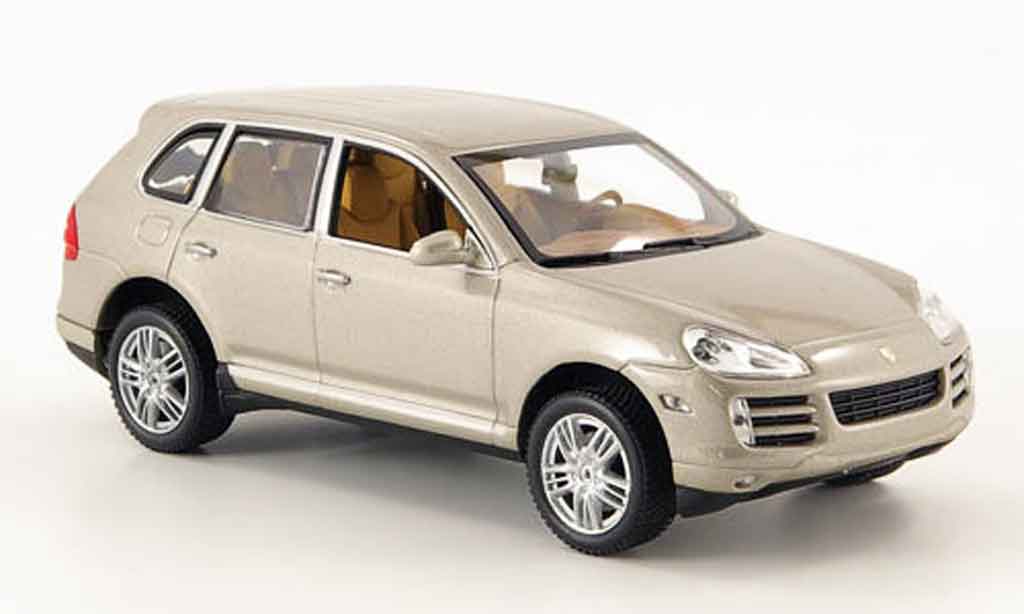 Porsche Cayenne S 1/43 Minichamps S beige 2006 modelauto