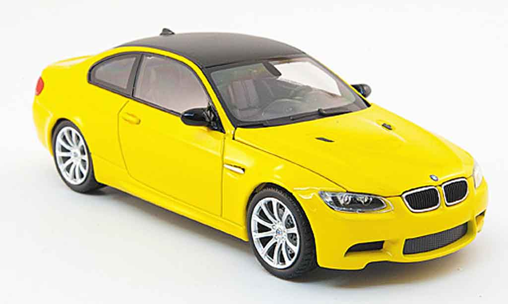 Bmw M3 E92 1/43 Minichamps E92 geel Linea Giallo 2008 modelauto
