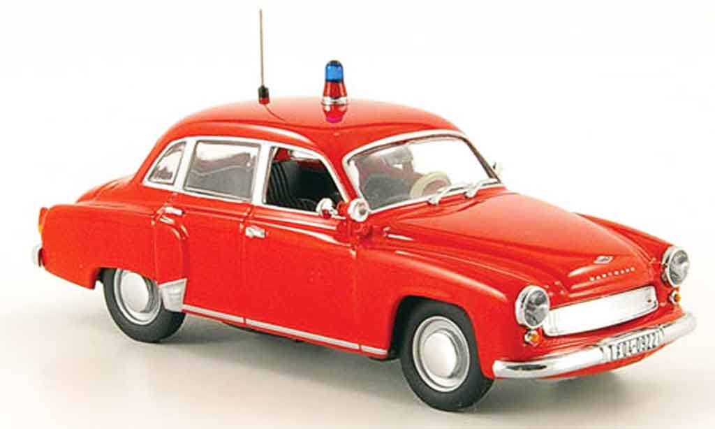 Wartburg 312 1/43 Minichamps A pompier Potsdam 1958 modelauto