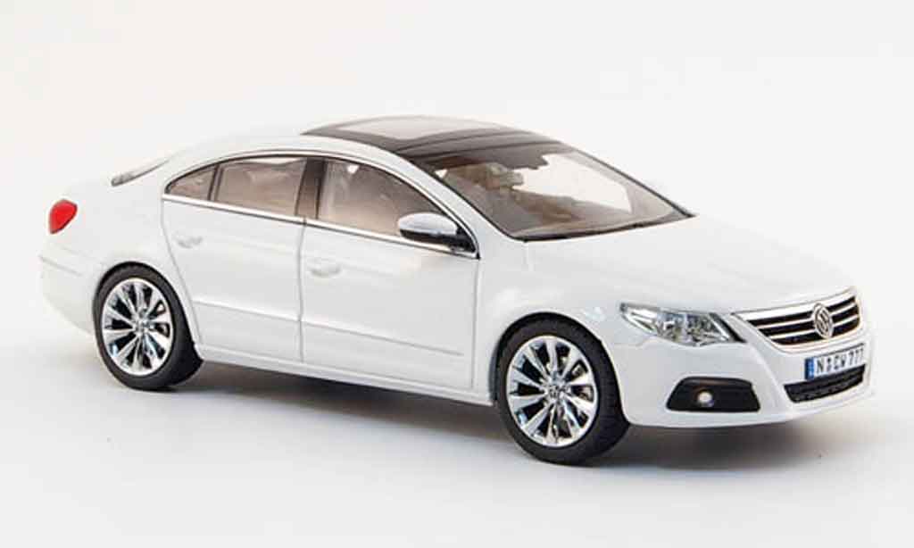 Volkswagen Passat CC 1/43 Schuco CC wit concept white 2007 modelauto