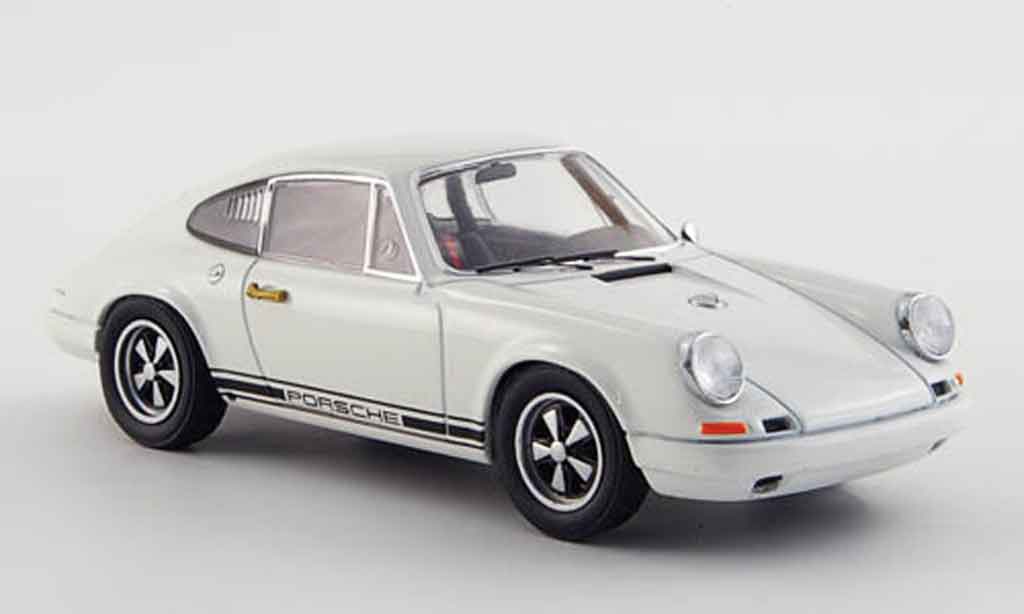 Porsche 911 1/43 Ebbro R wit 1967 modelauto