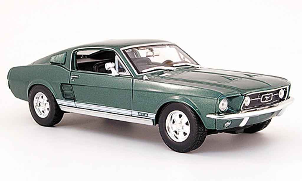 Ford Mustang 1967 1/18 Maisto 1967 gta fastback grun modelauto