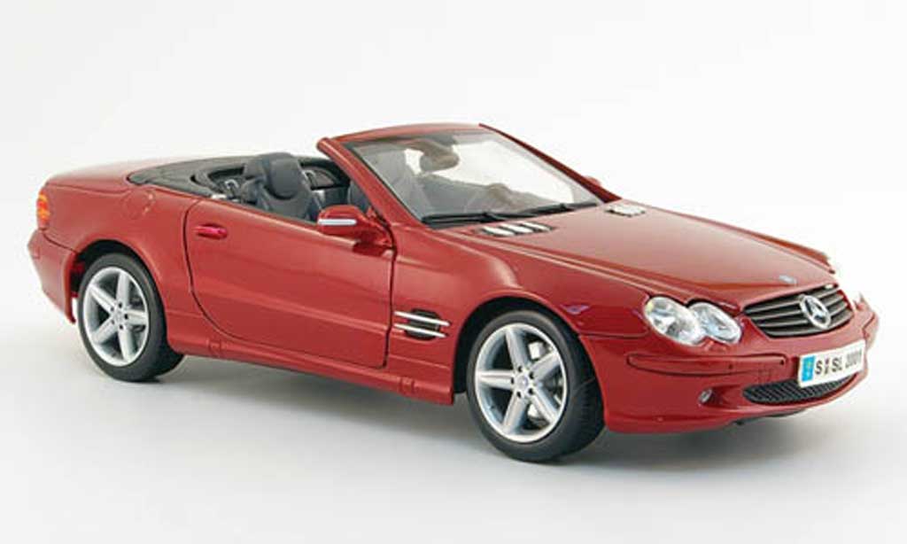 Mercedes Classe SL cabriolet 1/18 Maisto cabriolet rood avec licht und sound modelauto