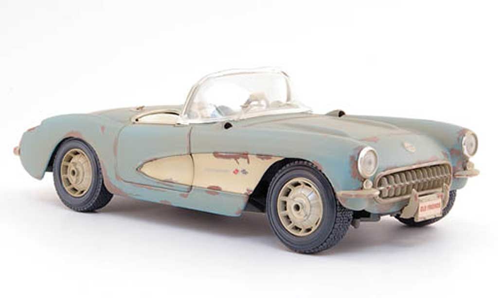 Chevrolet Corvette C1 1/18 Maisto C1 cabriolet blauw als scheunenfund 1957 modelauto