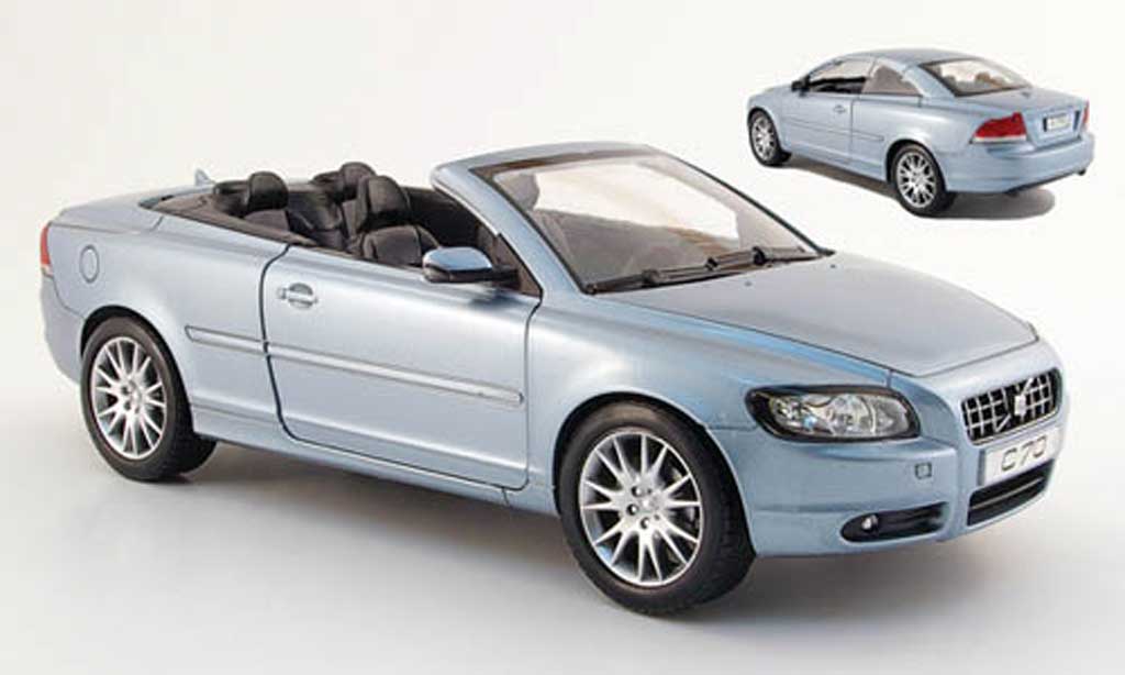 Volvo C70 1/18 Powco cabriolet blauw 2006 modelauto