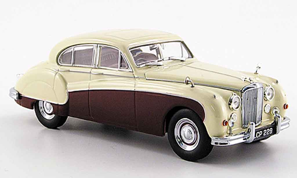 Jaguar MK 9 1/43 Oxford 9 creme rood modelauto
