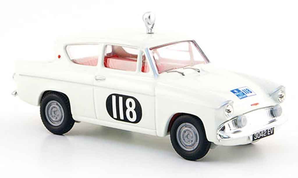 Ford Anglia 1/43 Vanguards 105 E No.118 Damencup Rallye England 1959 modelauto