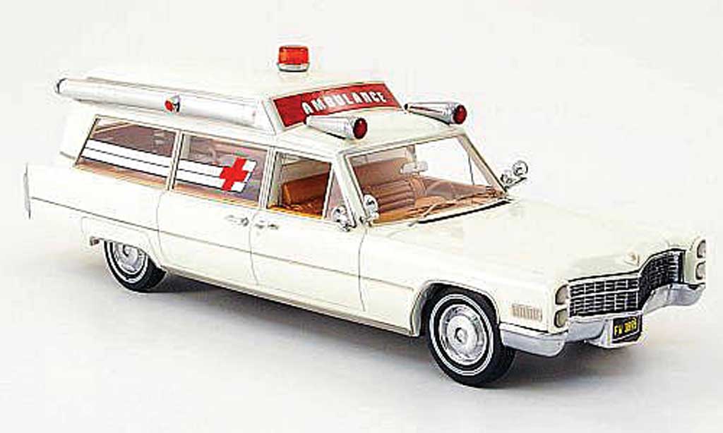 Cadillac S & S 1/43 Neo Ambulance wit 1966 modelauto