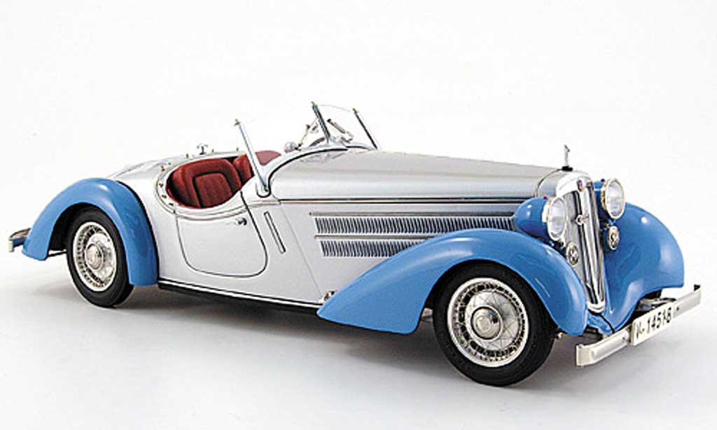 Audi 225 1/18 CMC front roadster blauw/grijs 1935 modelauto