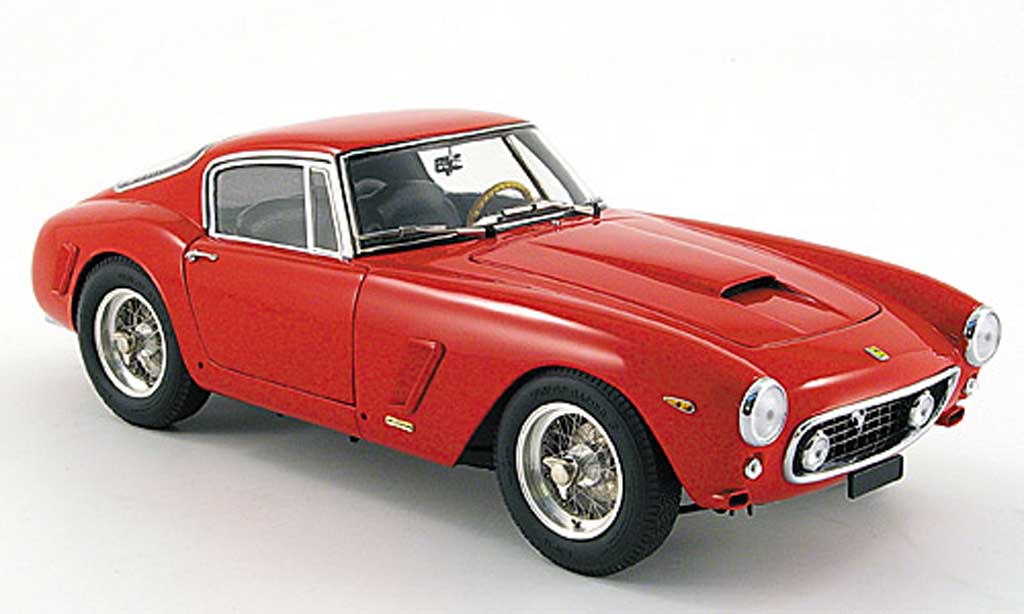 Ferrari 250 GT 1961 1/18 CMC GT 1961 swb competizione rood modelauto