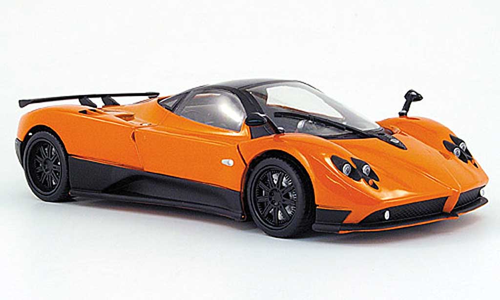 Pagani Zonda F 1/18 Mondo Motors F oranje modelauto