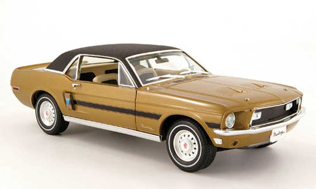 Ford Mustang 1968 1/18 Greenlight 1968 gt or/zwart high country special modelauto