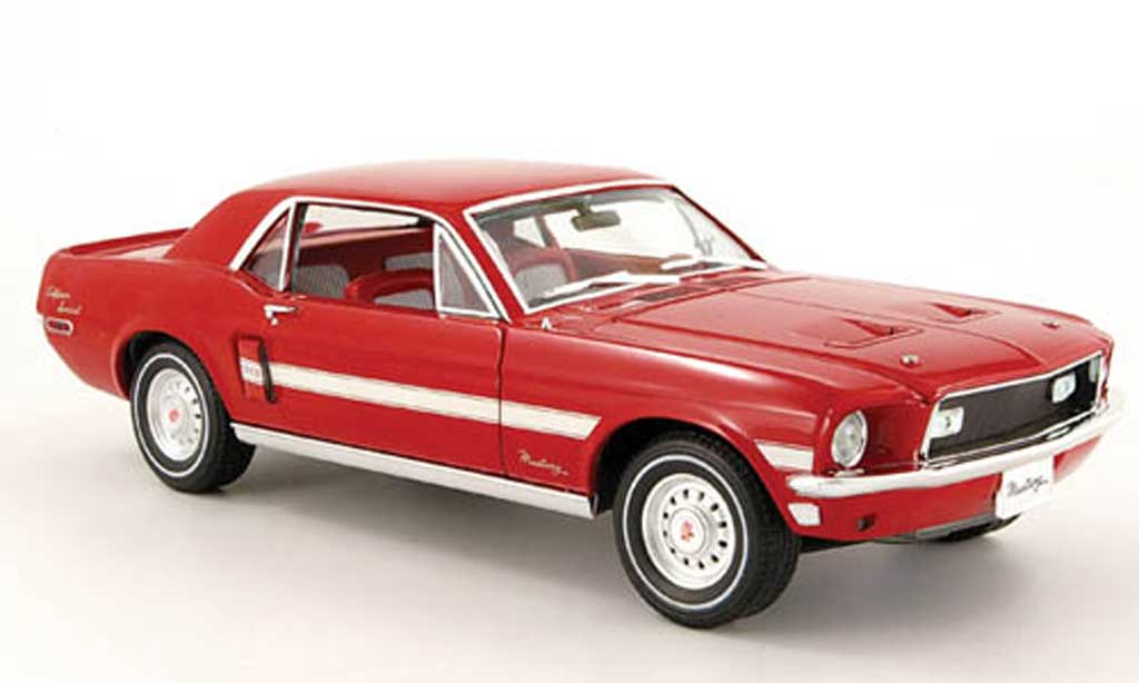 Ford Mustang 1968 1/18 Greenlight 1968 gt rood california special modelauto