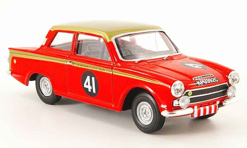 Lotus Cortina 1/43 Vanguards mki no.41 alan mann racing etcc 1965 modelauto