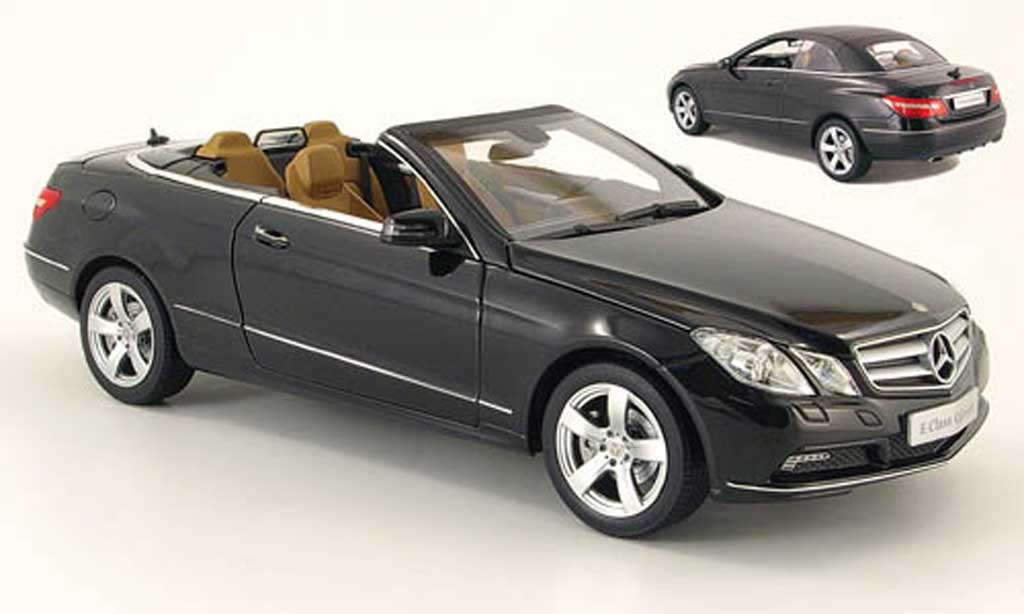 Mercedes Classe E 1/18 Norev cabriolet (a207) zwart 2010 modelauto