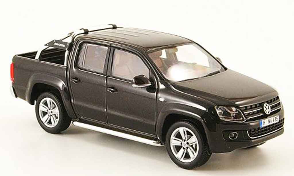 Volkswagen Amarok 1/43 Minichamps zwart 2010 modelauto