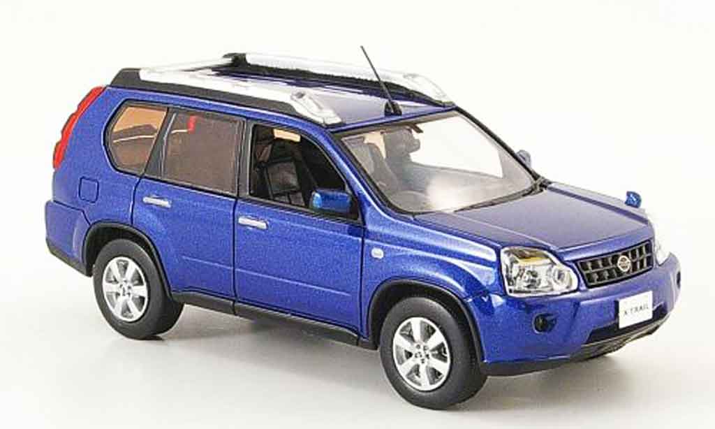 Nissan X Trail 1/43 J Collection blauw Rechtslenker 2008 modelauto