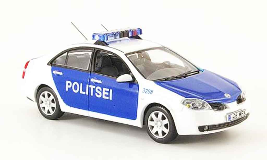 Nissan Primera 1/43 J Collection Politsei politie Estland Linkslenker 2004 modelauto
