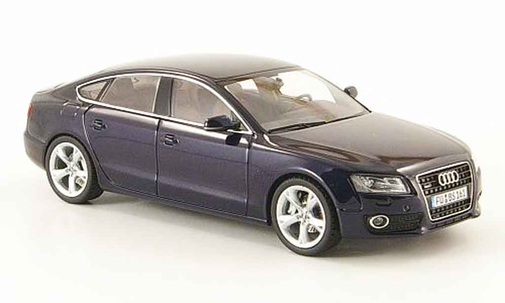 Audi A5 1/43 Schuco Sportback blauw 2009 modelauto