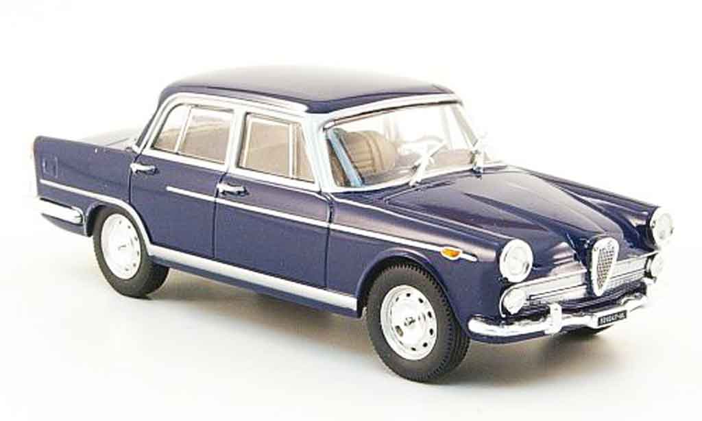 Alfa Romeo 2000 1957 1/43 Starline 1957 sedan blauw 1957 modelauto
