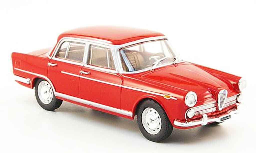 Alfa Romeo 2000 1957 1/43 Starline 1957 sedan rood 1957 modelauto
