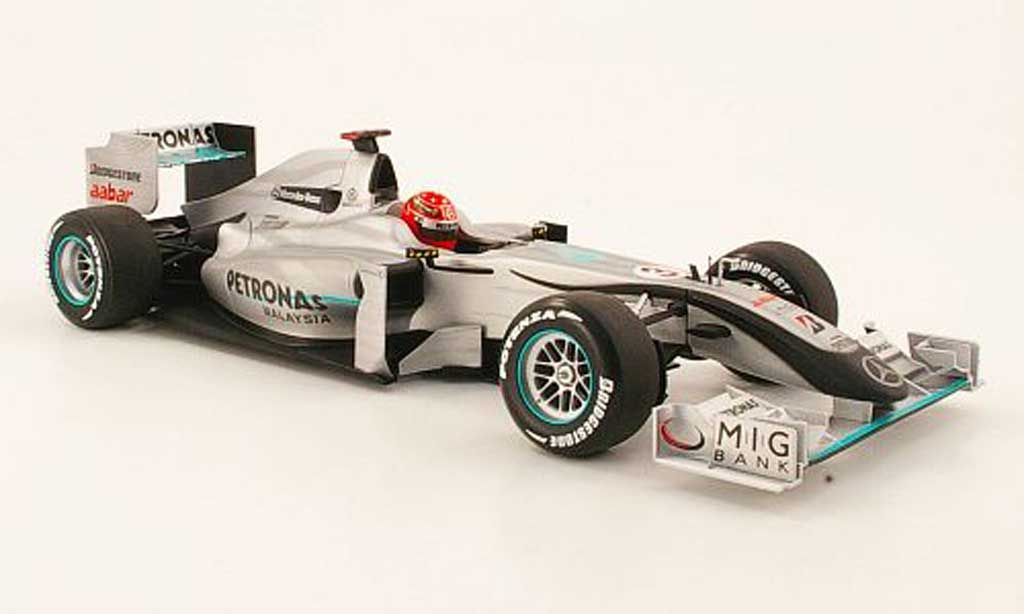 Mercedes F1 1/18 Minichamps gp no.3 petronas m.schumacher showcar 2010 modelauto