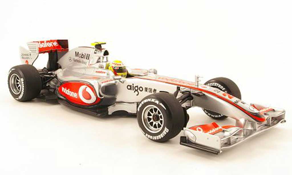 Mercedes F1 1/18 Minichamps mclaren no.2 vodafone showcar 2010 l.hamilton modelauto