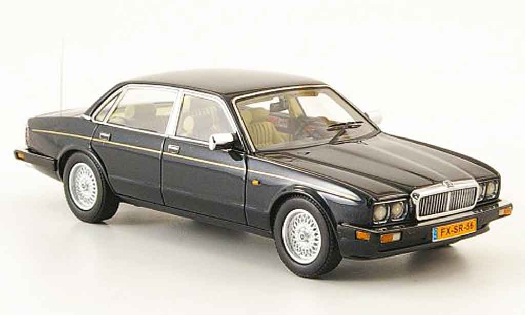 Jaguar XJ 40 1/43 Neo 40 sovereign grun 1990 modelauto