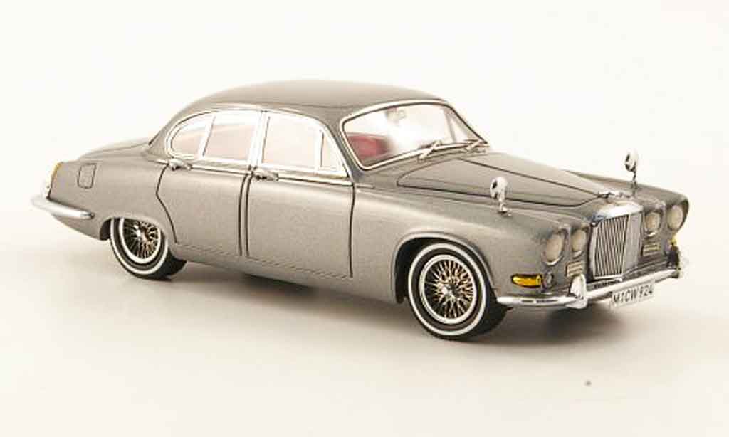 Jaguar 420 1/43 Neo grijs edition liavecee 300 1967 modelauto